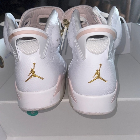 Jordan Retro 6 Gold Hoops Wmns Size 10.5 - Picture 2 of 7
